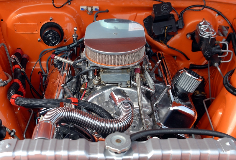 garagiste-OPIO-min_car-engine-1738309